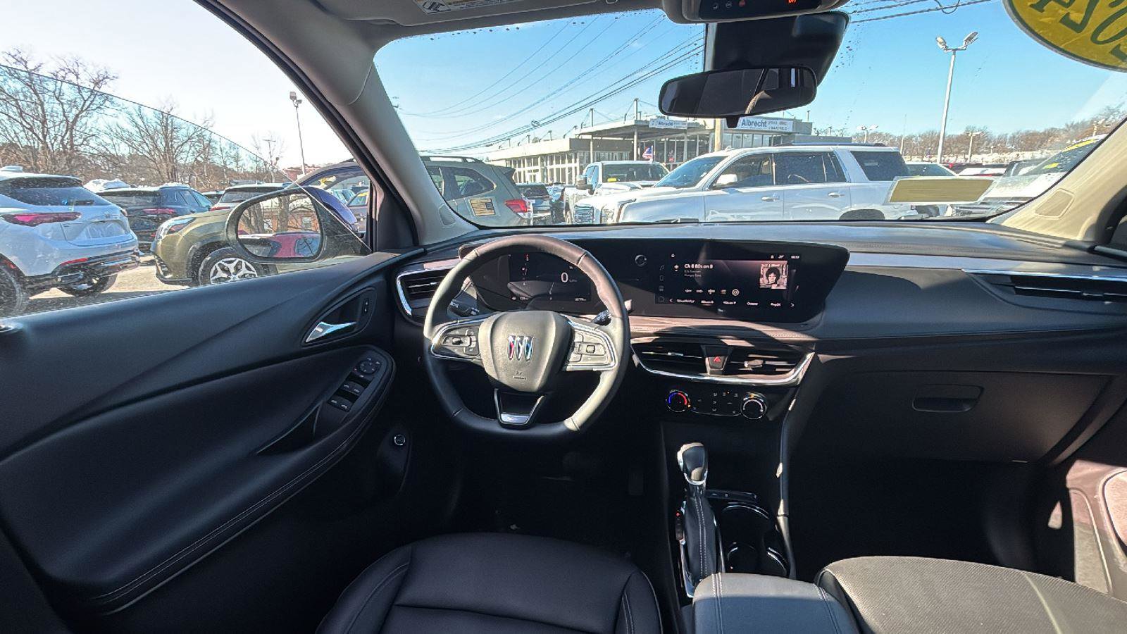 Used 2024 Buick Encore GX Sport Touring w/ Experience Buick Package image 26