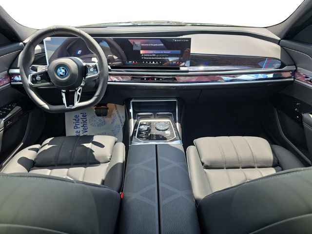New 2026 BMW 750e xDrive AWD/4WD image 16