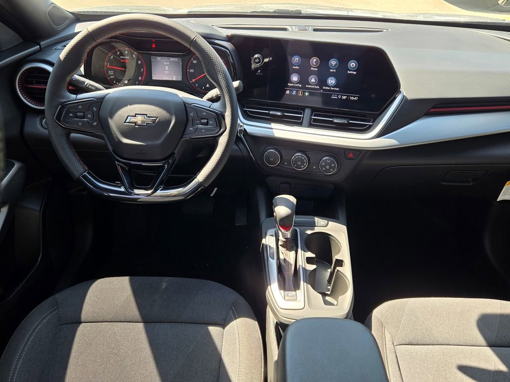 Used 2024 Chevrolet Trax RS w/ Driver Confidence Package FWD image 27
