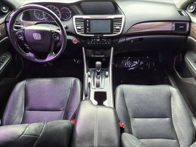 Used 2017 Honda Accord EX-L image 18