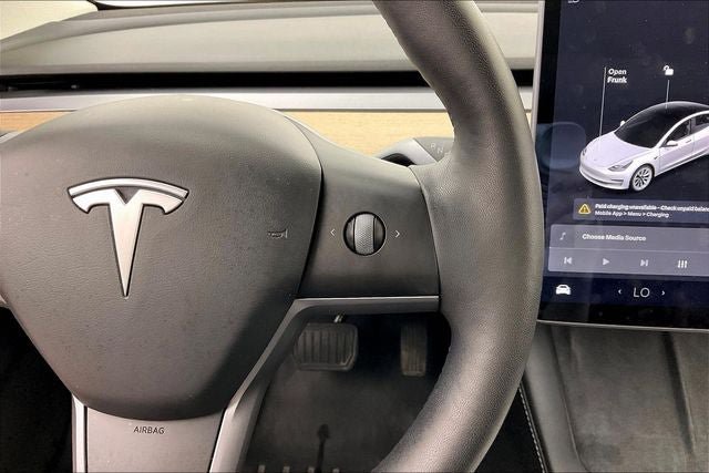 Used 2021 Tesla Model 3 Long Range AWD/4WD image 23