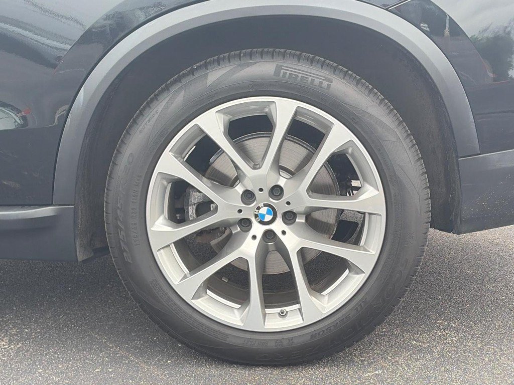 Used 2023 BMW X5 xDrive40i w/ Premium Package AWD/4WD image 10