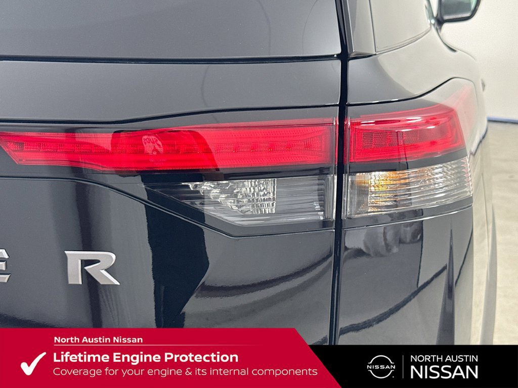 New 2026 Nissan Pathfinder SL w/ SL Premium Package (P04) FWD image 34