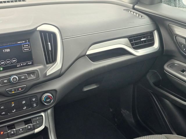 Used 2024 GMC Terrain SLE image 19