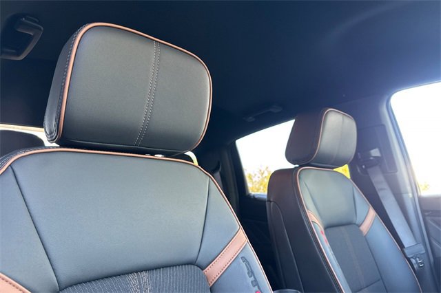 New 2026 GMC Canyon AT4 image 16