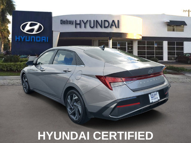 Used 2025 Hyundai Elantra SEL FWD image 4