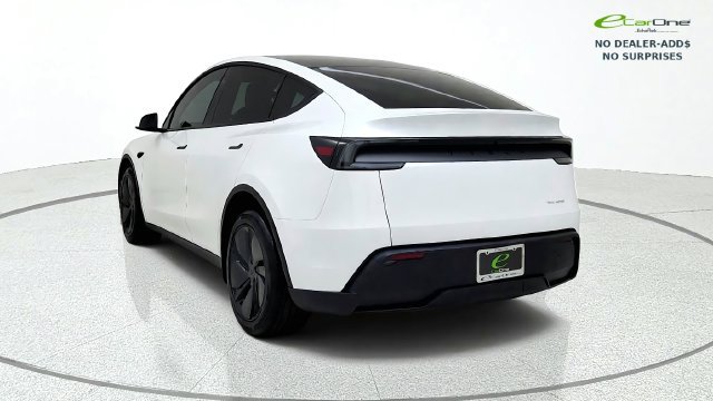 Used 2026 Tesla Model Y Long Range AWD/4WD image 6