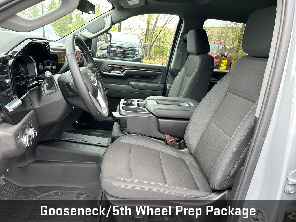 Used 2024 GMC Sierra 2500 SLE w/ SLE Value Package; AWD/4WD image 10