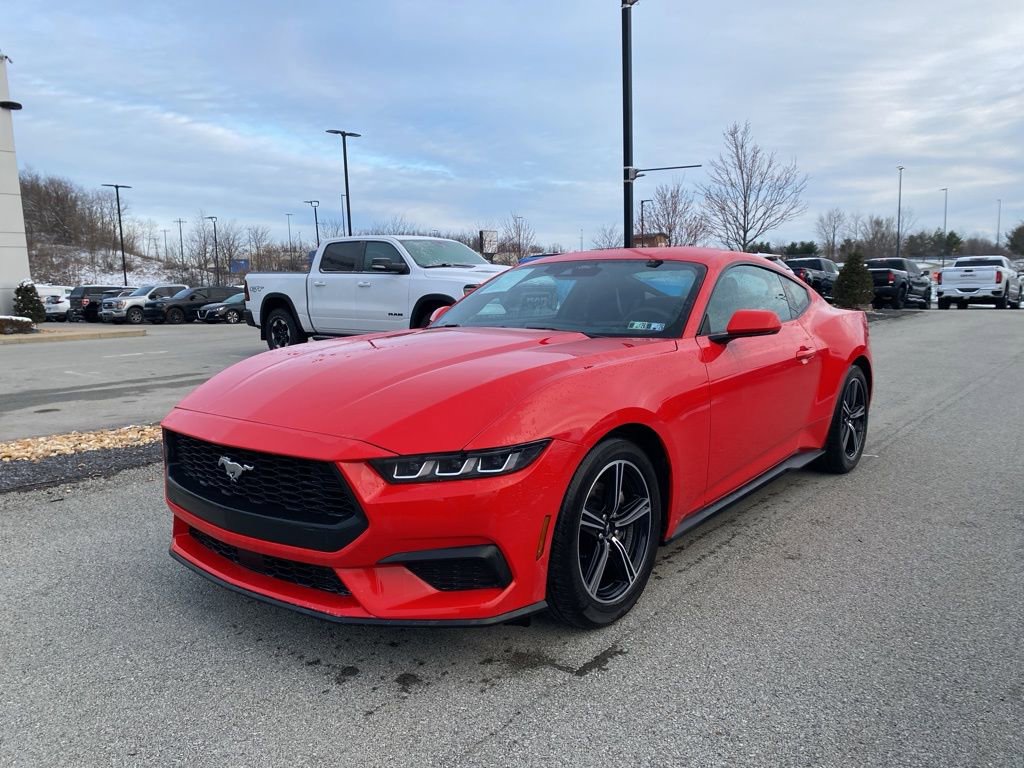 Used 2024 Ford Mustang EcoBoost image 5