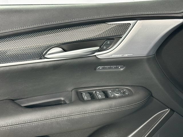 Used 2024 Cadillac XT5 Sportv w/ Technology Package AWD/4WD image 27