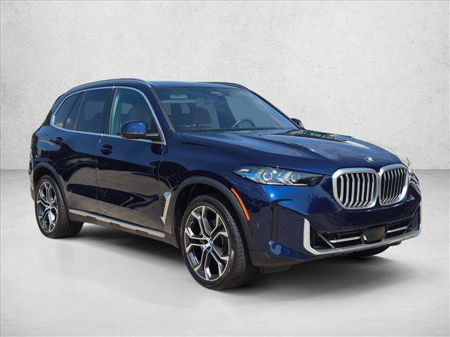 Certified 2025 BMW X5 sDrive40i w/ Climate Comfort Package RWD image 3