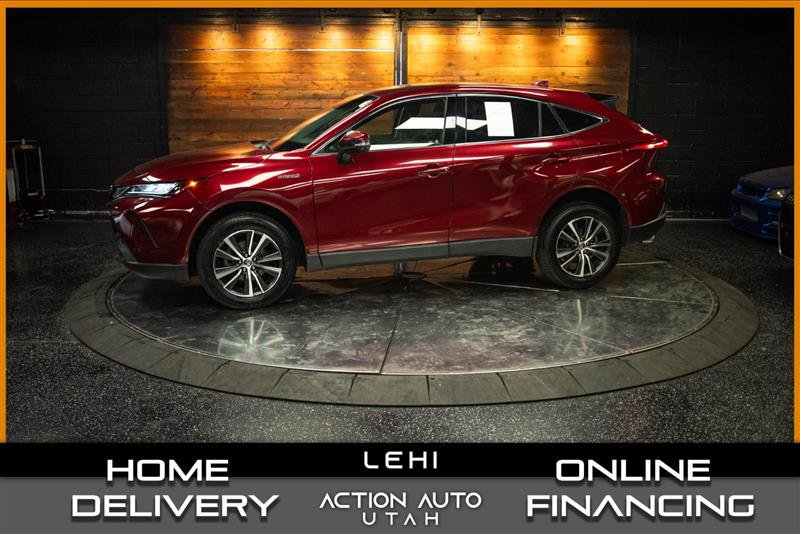 Used 2021 Toyota Venza LE w/ Carpet Mat Package (TMS)