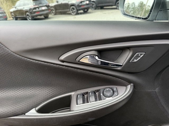Used 2024 Chevrolet Malibu LT image 14