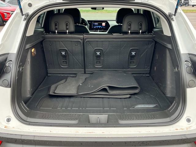 Certified 2025 Chevrolet Trax LT w/ LT Convenience Package image 6