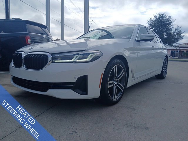 Used 2021 BMW 530i w/ Premium Package RWD image 3