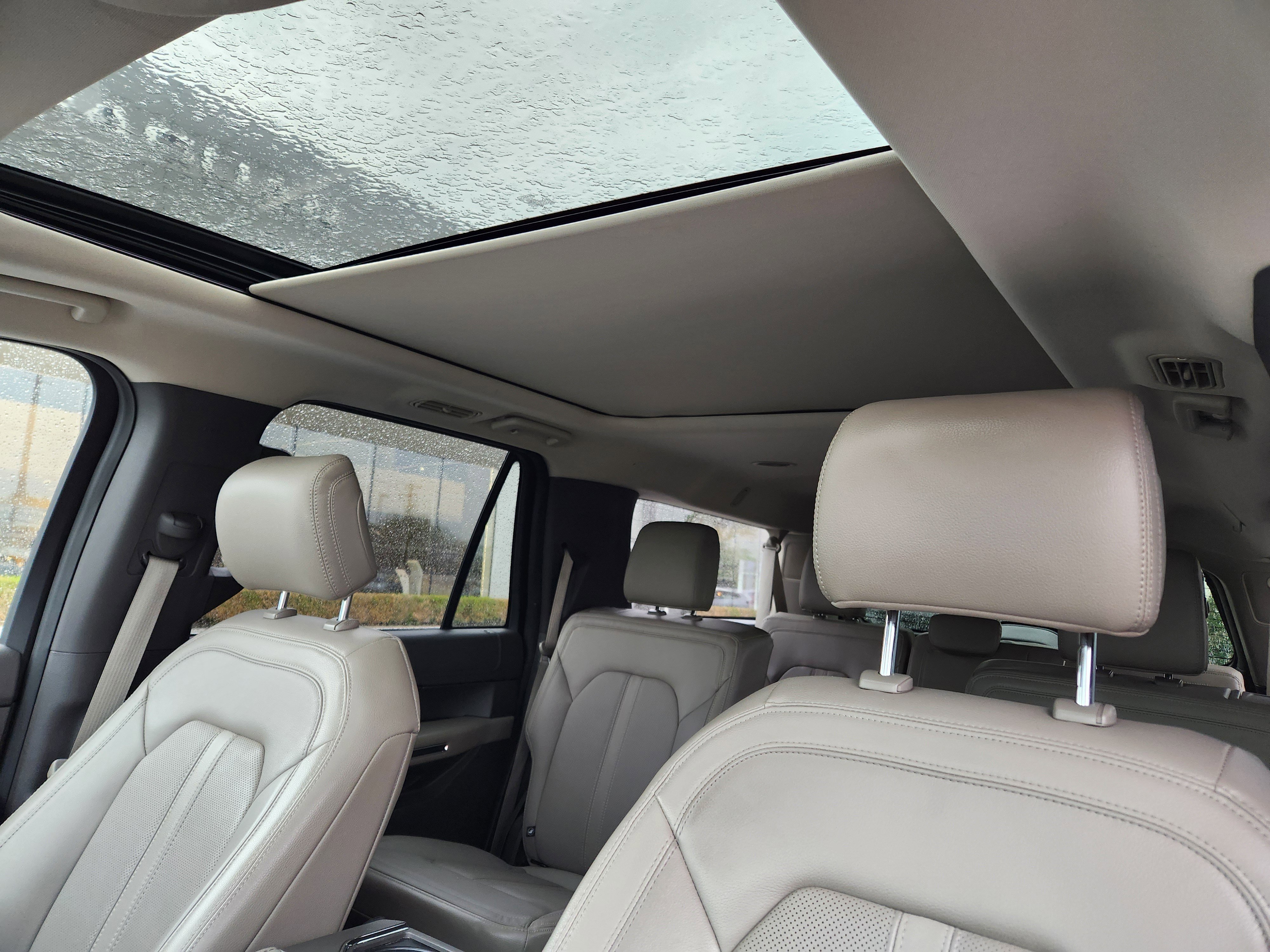 Used 2020 Ford Expedition Max Limited w/ Equipment Group 301A AWD/4WD image 12