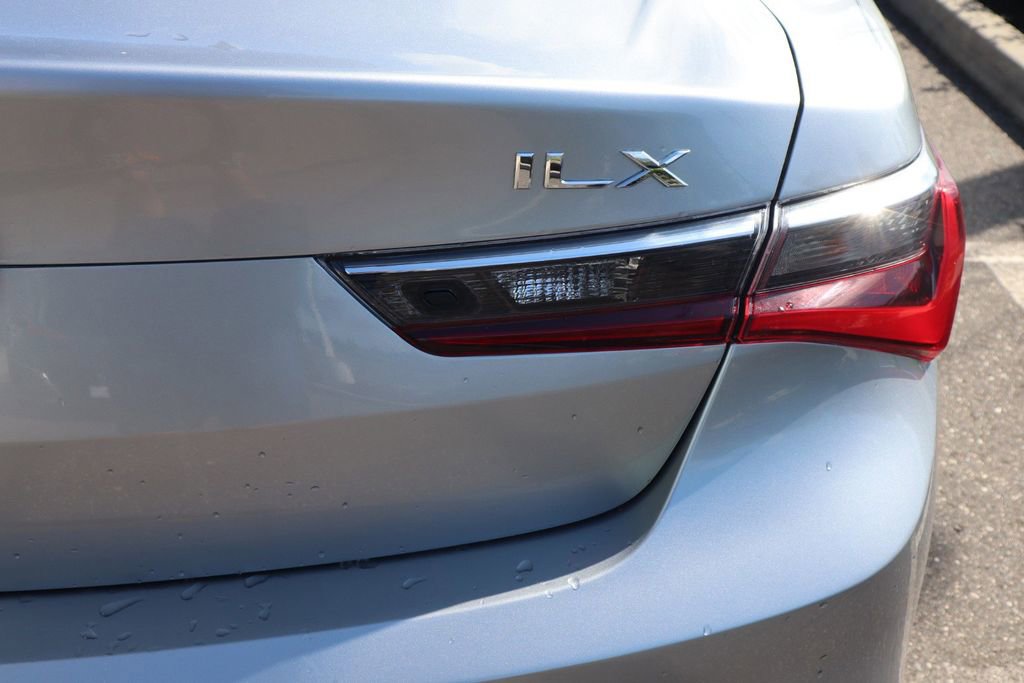 Used 2022 Acura ILX w/ Premium Package FWD image 31