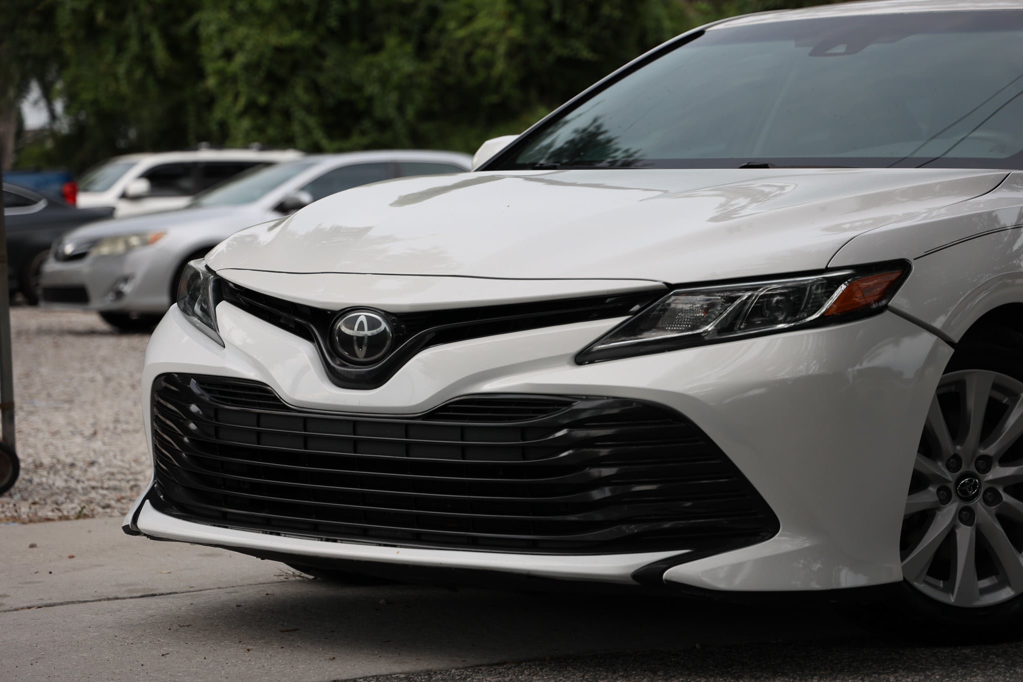 Used 2018 Toyota Camry LE FWD image 27