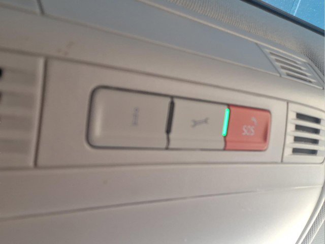 Certified 2024 Volkswagen Taos SE image 20