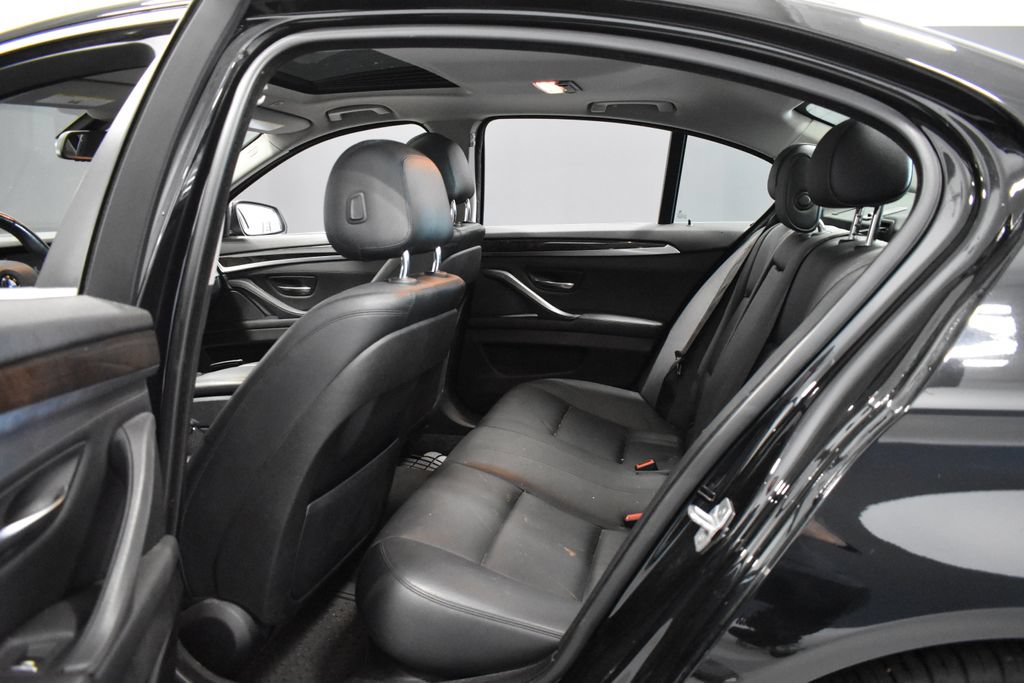 Used 2015 BMW 535i xDrive Sedan AWD/4WD image 32