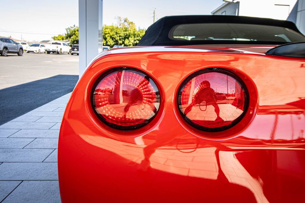Used 2011 Chevrolet Corvette Grand Sport w/ Preferred Equipment Group image 14