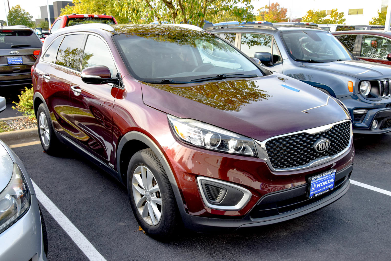 Used 2018 Kia Sorento AWD image 4