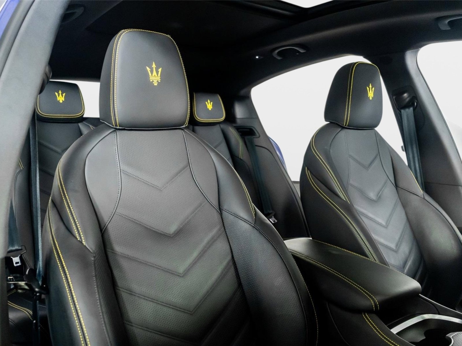 Used 2023 Maserati Grecale Modena image 33