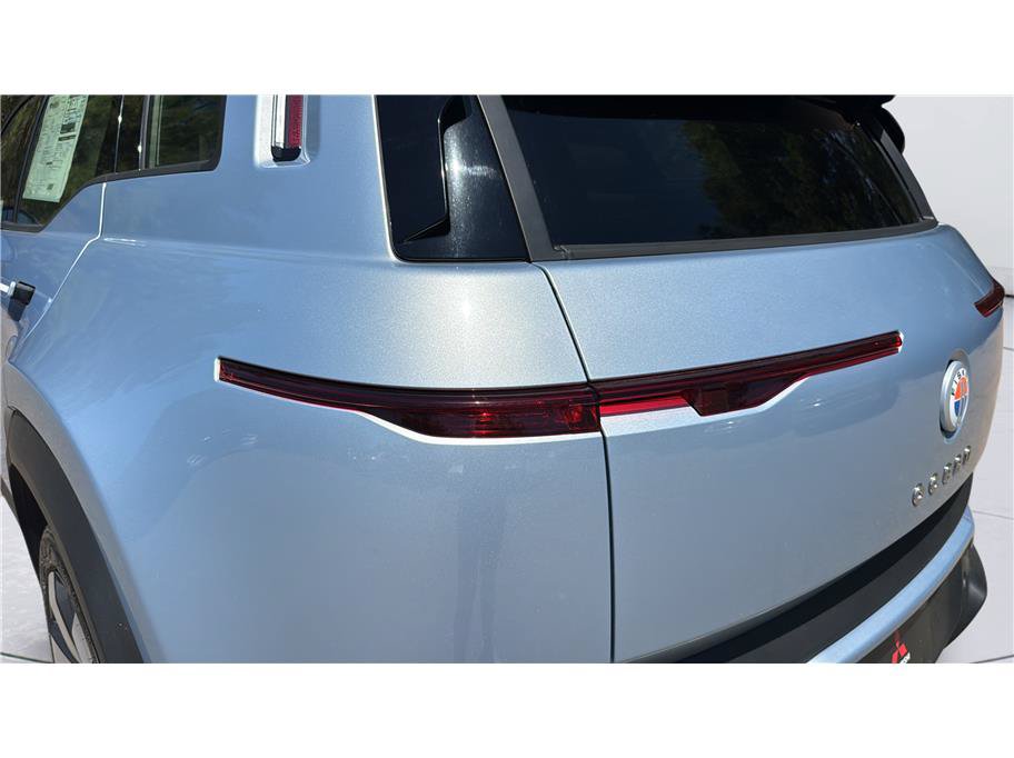 Used 2023 Fisker Ocean Ultra AWD/4WD image 39