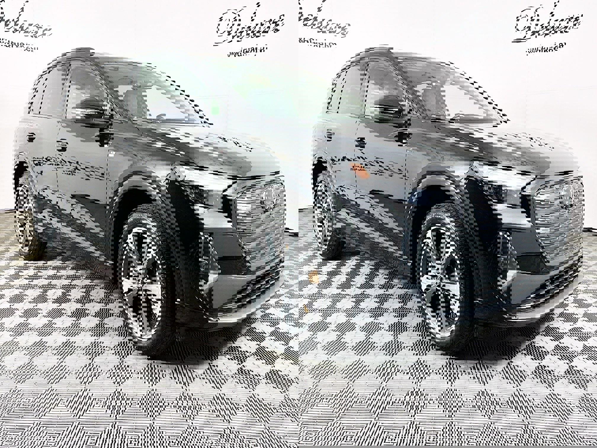 Used 2024 Audi Q4 e-tron Premium Plus w/ Premium Plus video 1