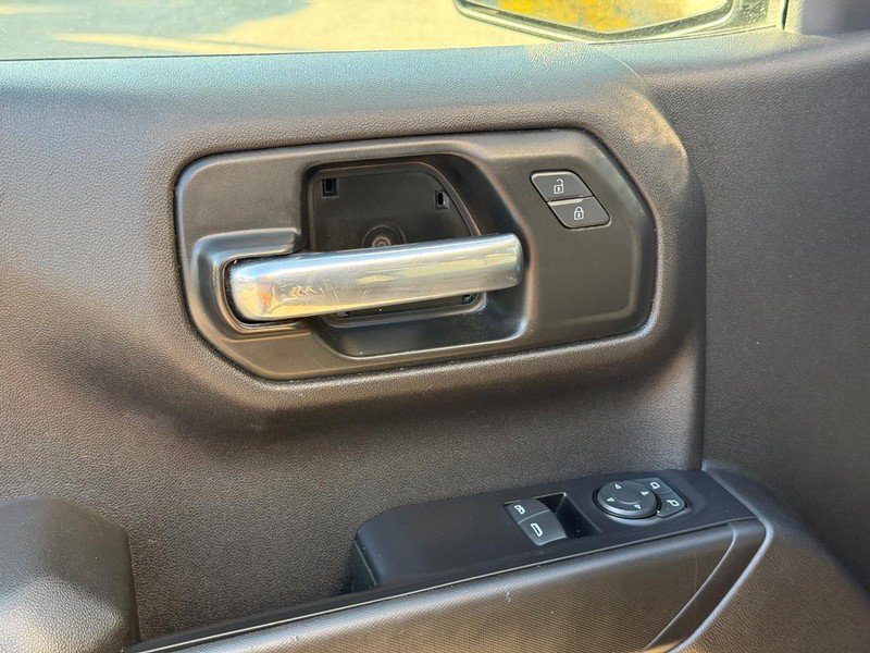 Used 2021 Chevrolet Silverado 1500 W/T w/ WT Value Package AWD/4WD image 17