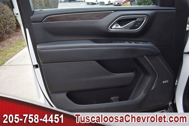 Used 2021 Chevrolet Tahoe LT w/ LT Signature Package image 19