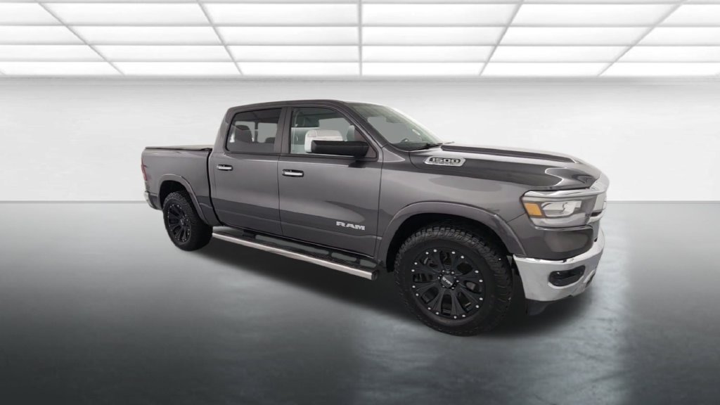 Used 2019 RAM 1500 Laramie AWD/4WD image 9