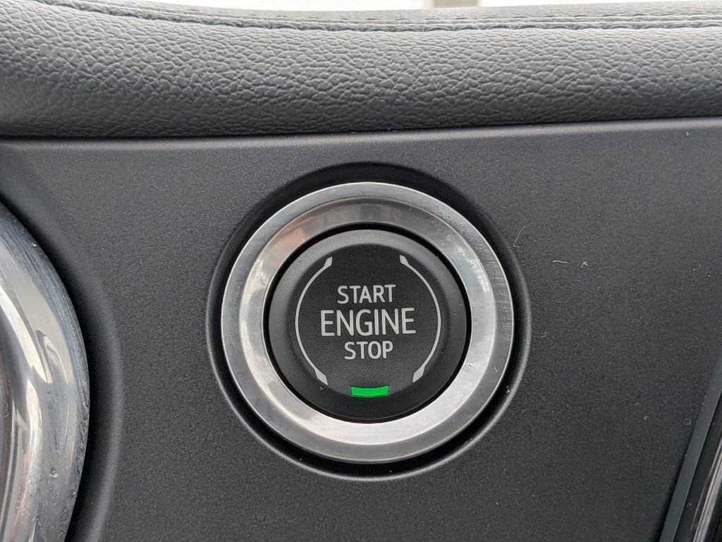 Used 2022 Chevrolet Blazer LT w/ Sound & Technology Package image 32