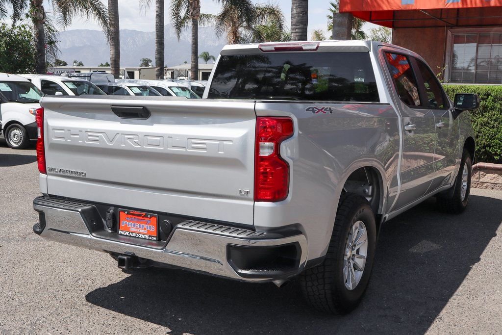 Used 2020 Chevrolet Silverado 1500 LT AWD/4WD image 9