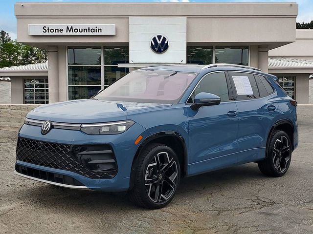 Certified 2025 Volkswagen Tiguan SEL R-Line