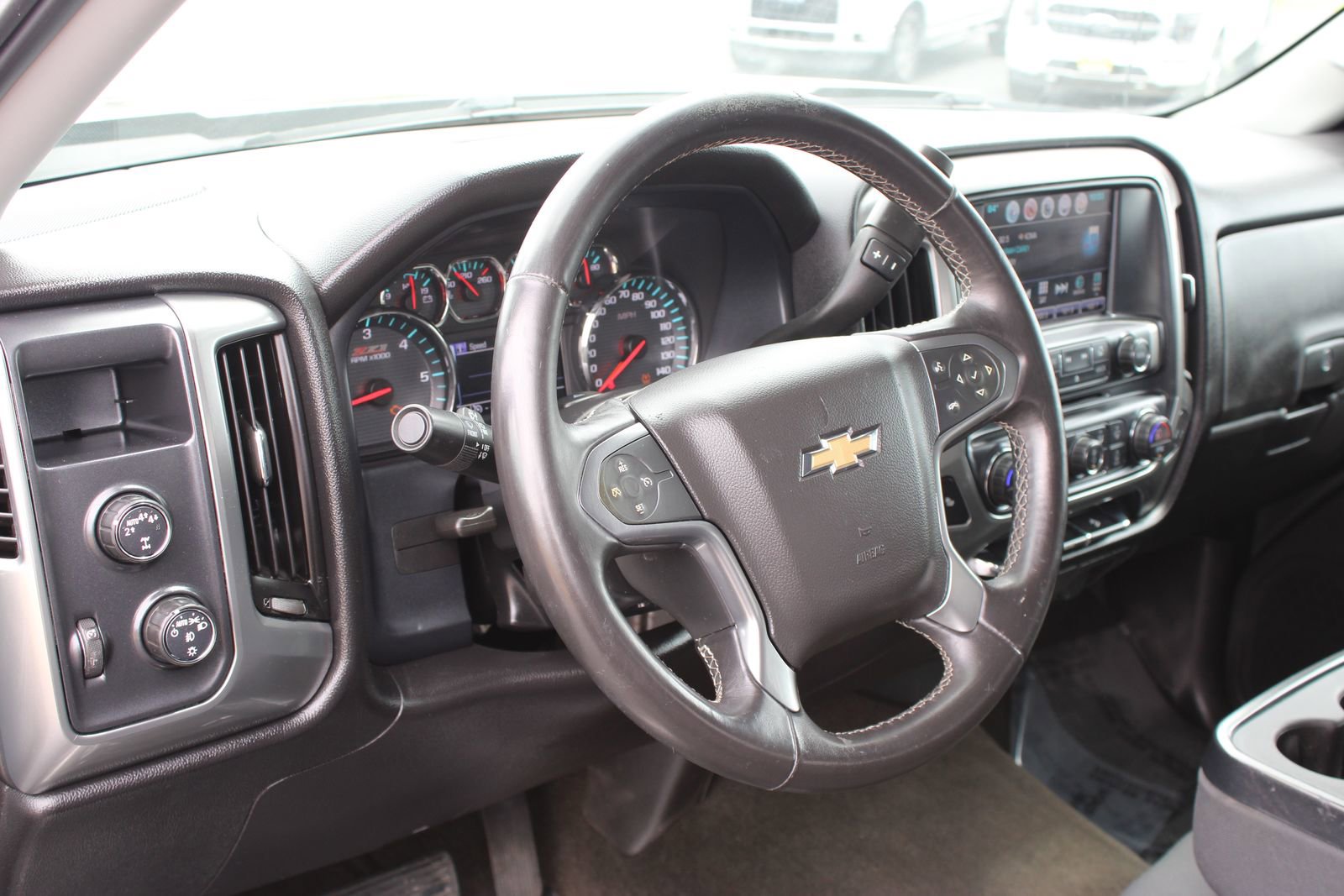 Used 2017 Chevrolet Silverado 1500 LT w/ All Star Edition AWD/4WD image 10