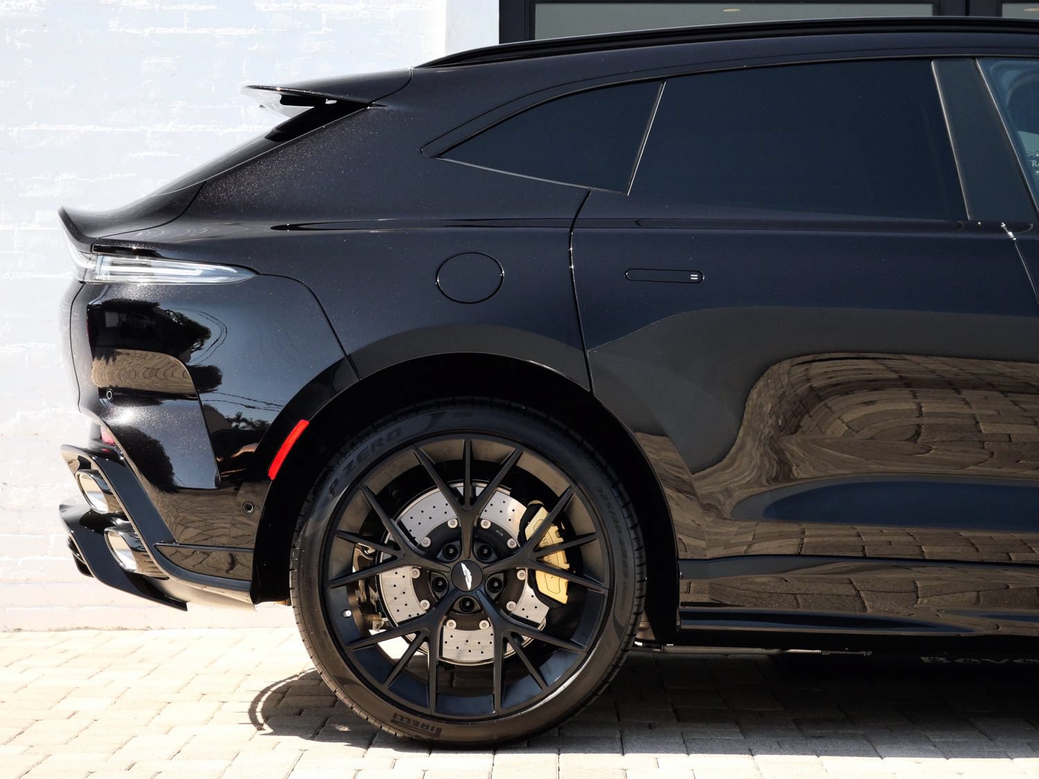 New 2026 Aston Martin DBX S AWD/4WD image 16