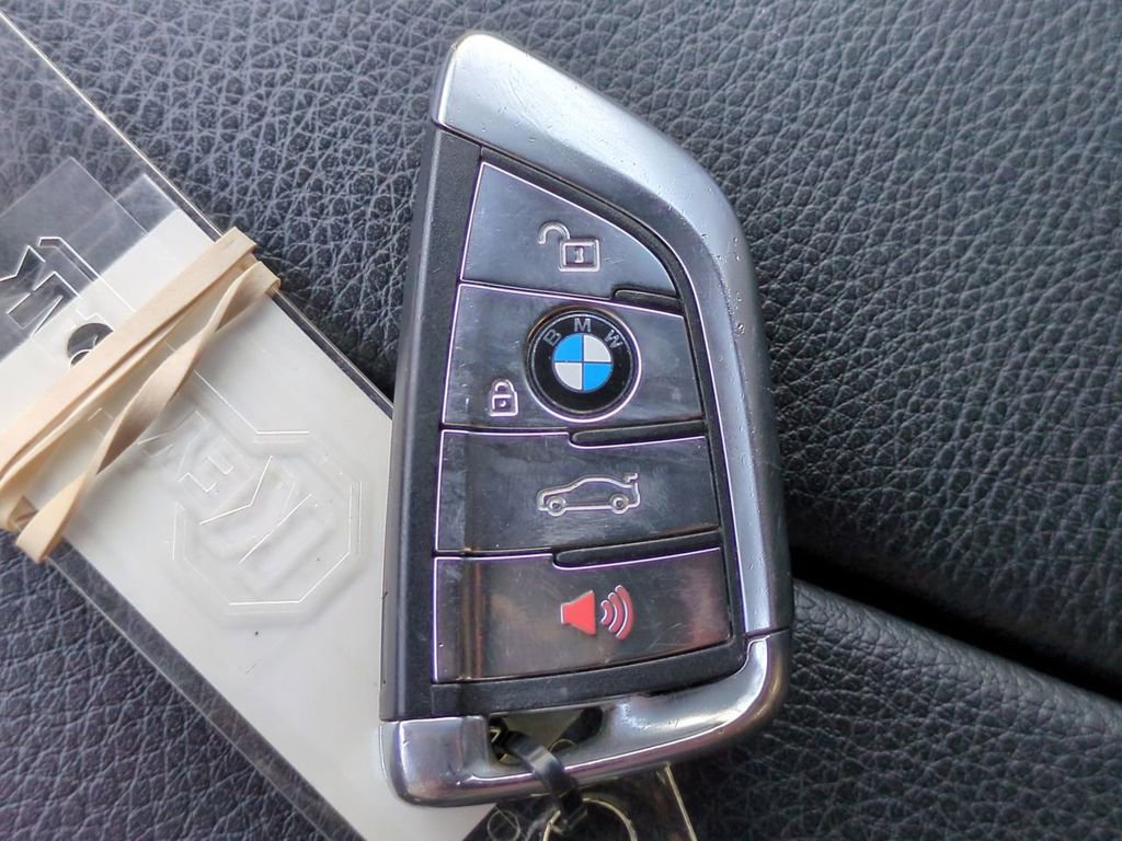 Used 2018 BMW X5 xDrive35i w/ Driving Assistance Package image 31