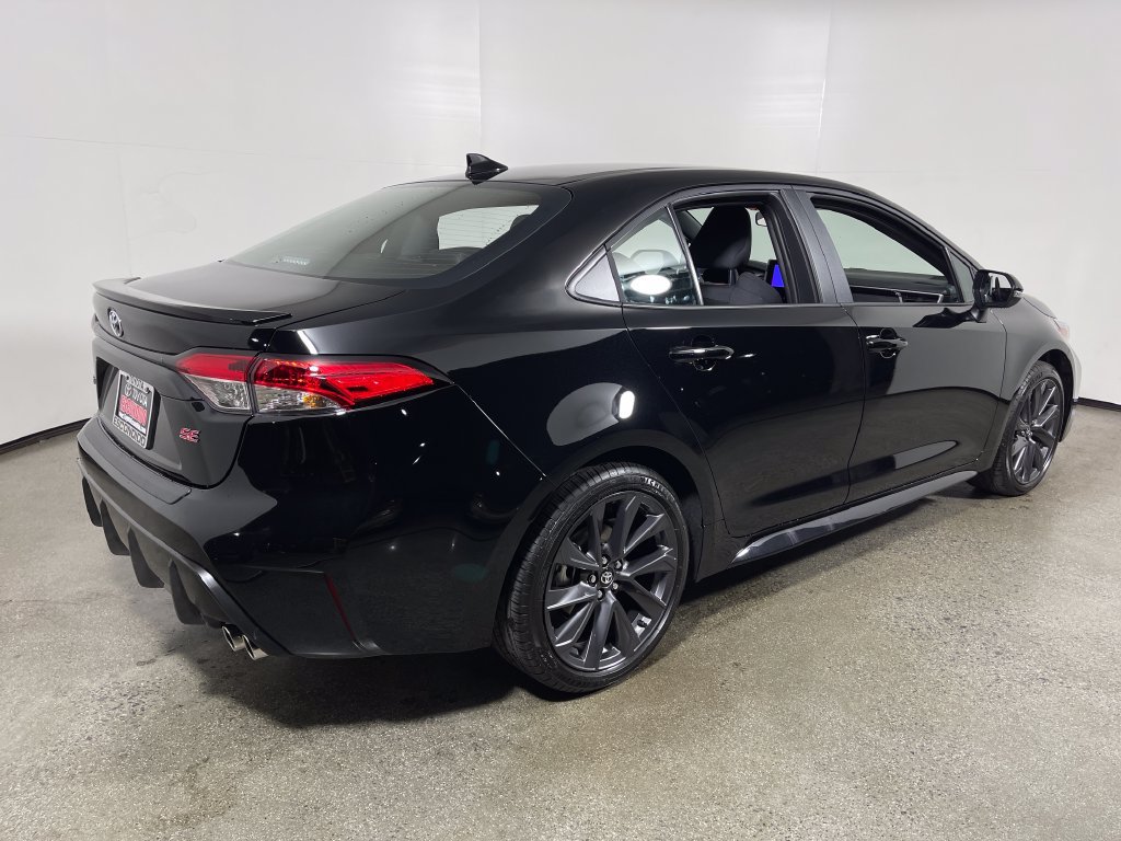 New 2027 Toyota Corolla SE FWD image 3