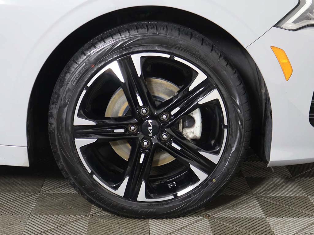 Used 2024 Kia K5 GT-Line w/ GT-Line Premium Package AWD/4WD image 22