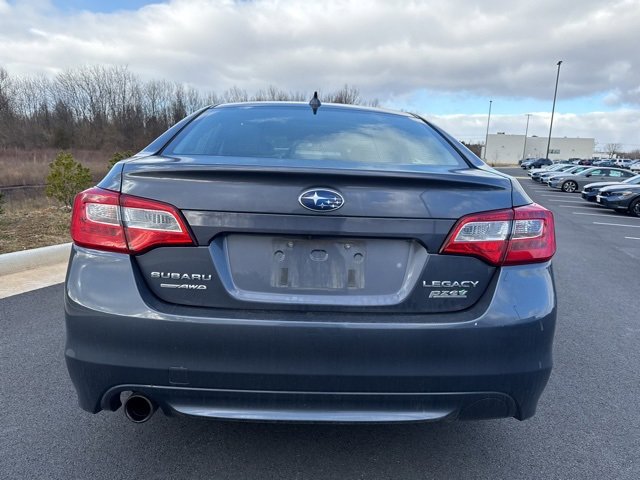 Used 2016 Subaru Legacy 2.5i Limited image 2