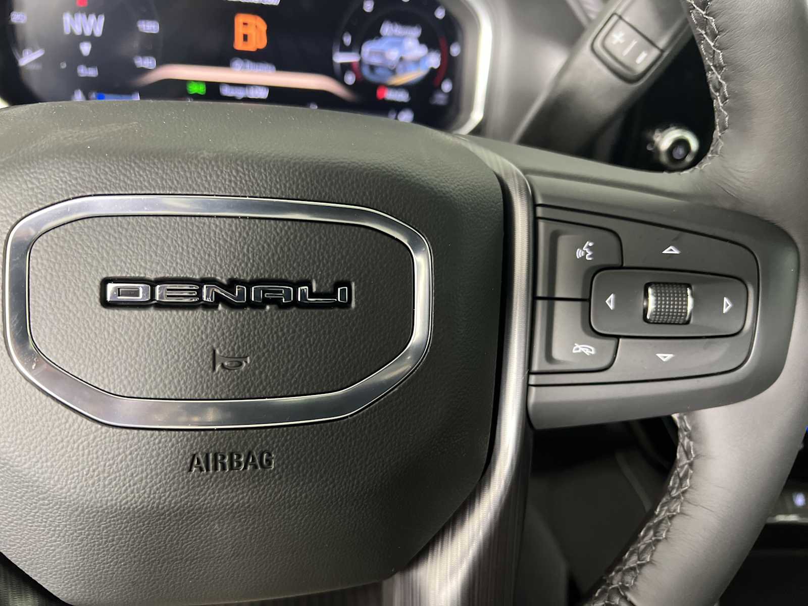 New 2026 GMC Sierra 2500 Denali Ultimate AWD/4WD image 34