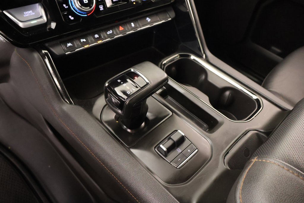 Used 2023 GMC Sierra 1500 AT4 w/ AT4 Premium Package image 9