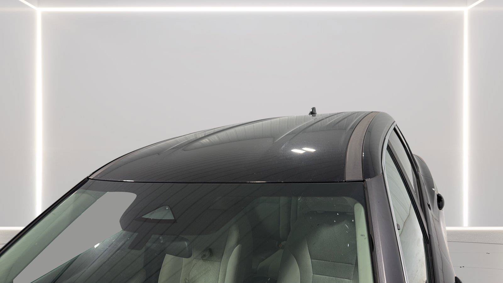 Used 2025 Nissan Rogue SV AWD/4WD image 27