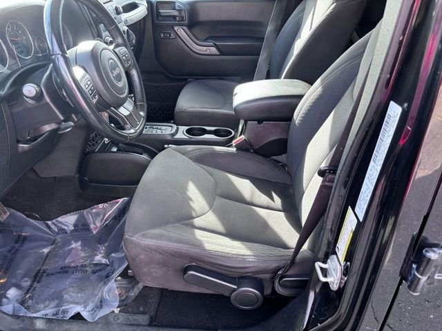 Used 2018 Jeep Wrangler Unlimited Sport S image 10