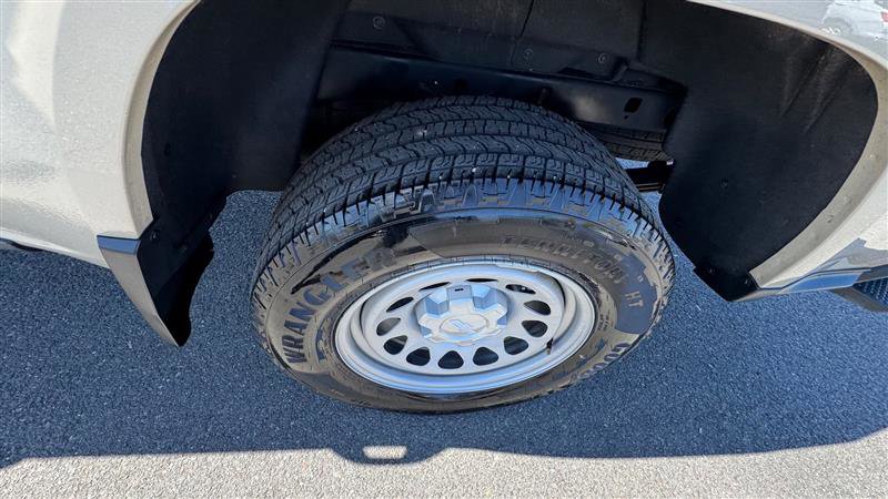 Used 2024 Chevrolet Colorado W/T image 33