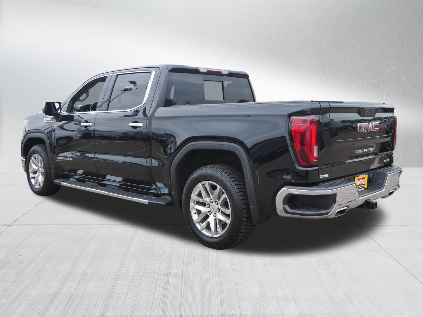 Used 2021 GMC Sierra 1500 SLT w/ SLT Premium Plus Package AWD/4WD image 5