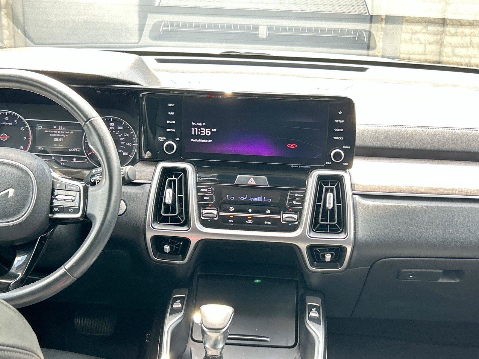 Used 2022 Kia Sorento S AWD/4WD image 20