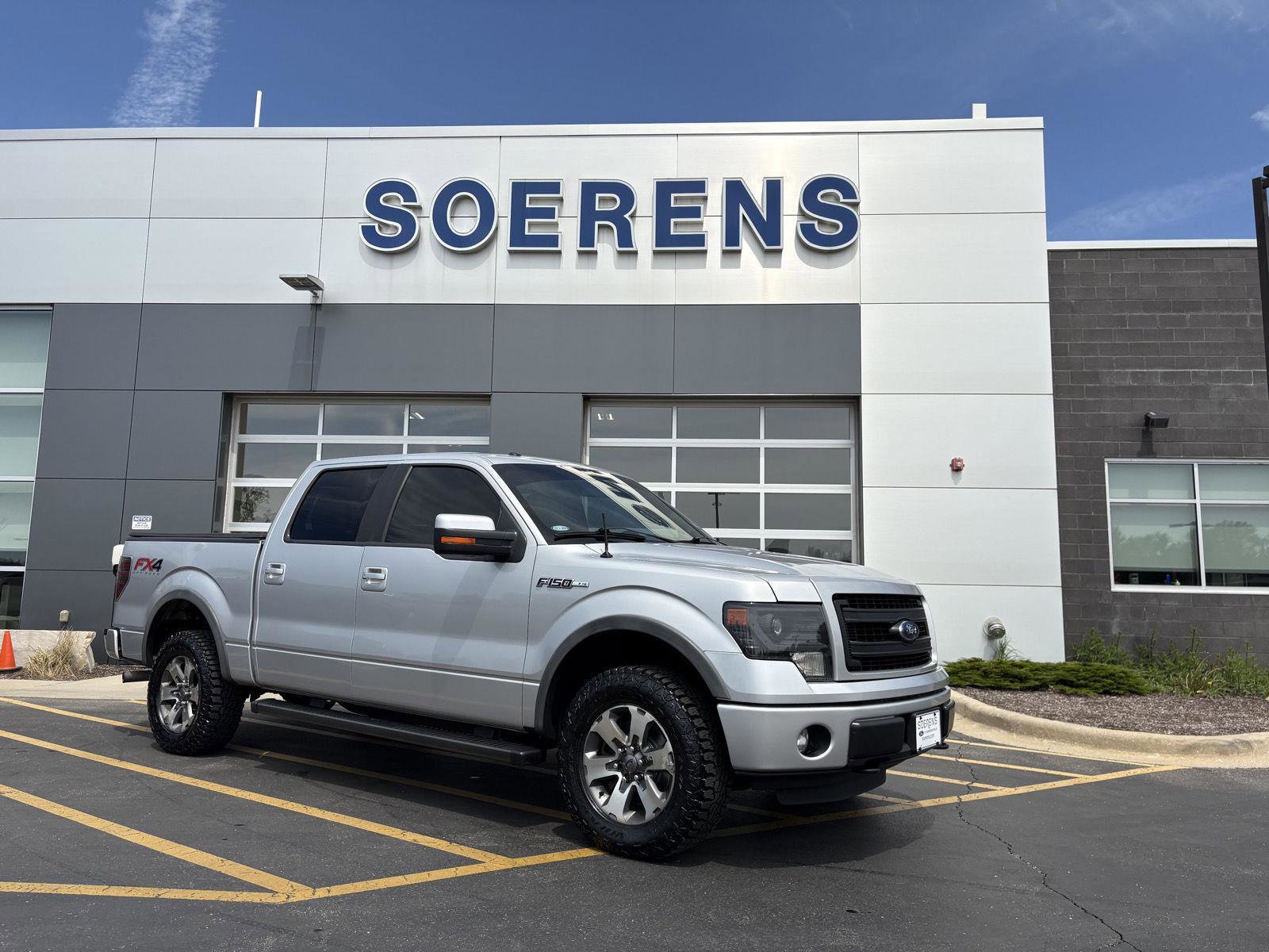 Used 2014 Ford F150 FX4 w/ Equipment Group 402A Luxury AWD/4WD image 1