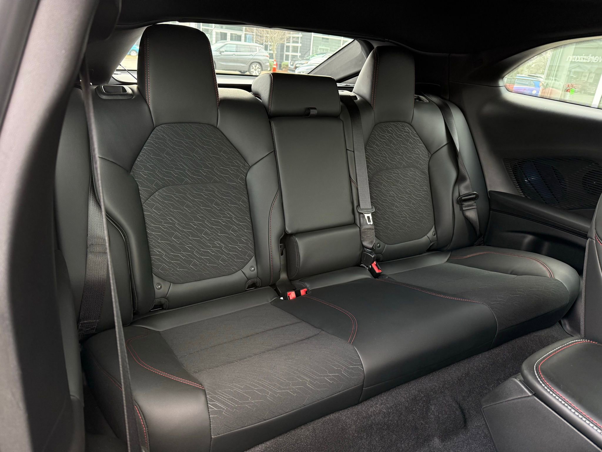 Used 2025 Dodge Charger R/T w/ Quick Order Package 25M R/T image 31